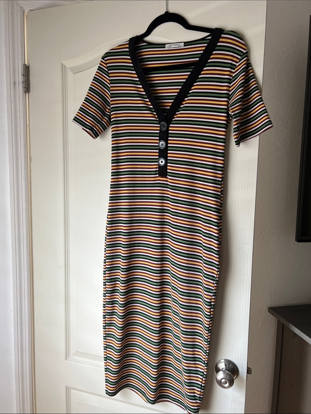 Zara Multicolor Striped V-Neck short sleeve Midi Dress with Black Trim size M
